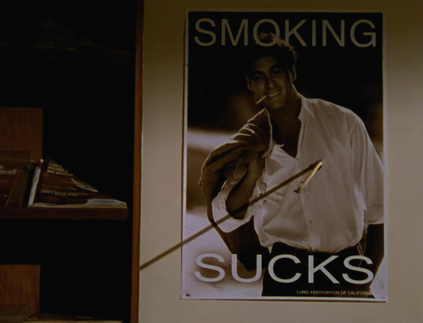 /static/media/buffy/smoking.png